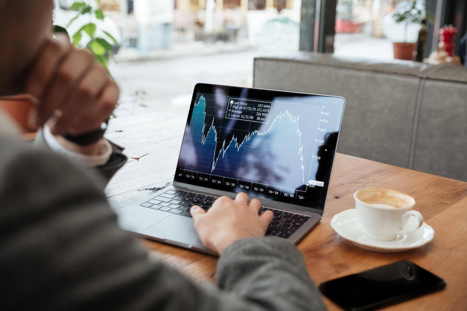 Investment-Webinar: Schritte zum finanziellen Erfolg